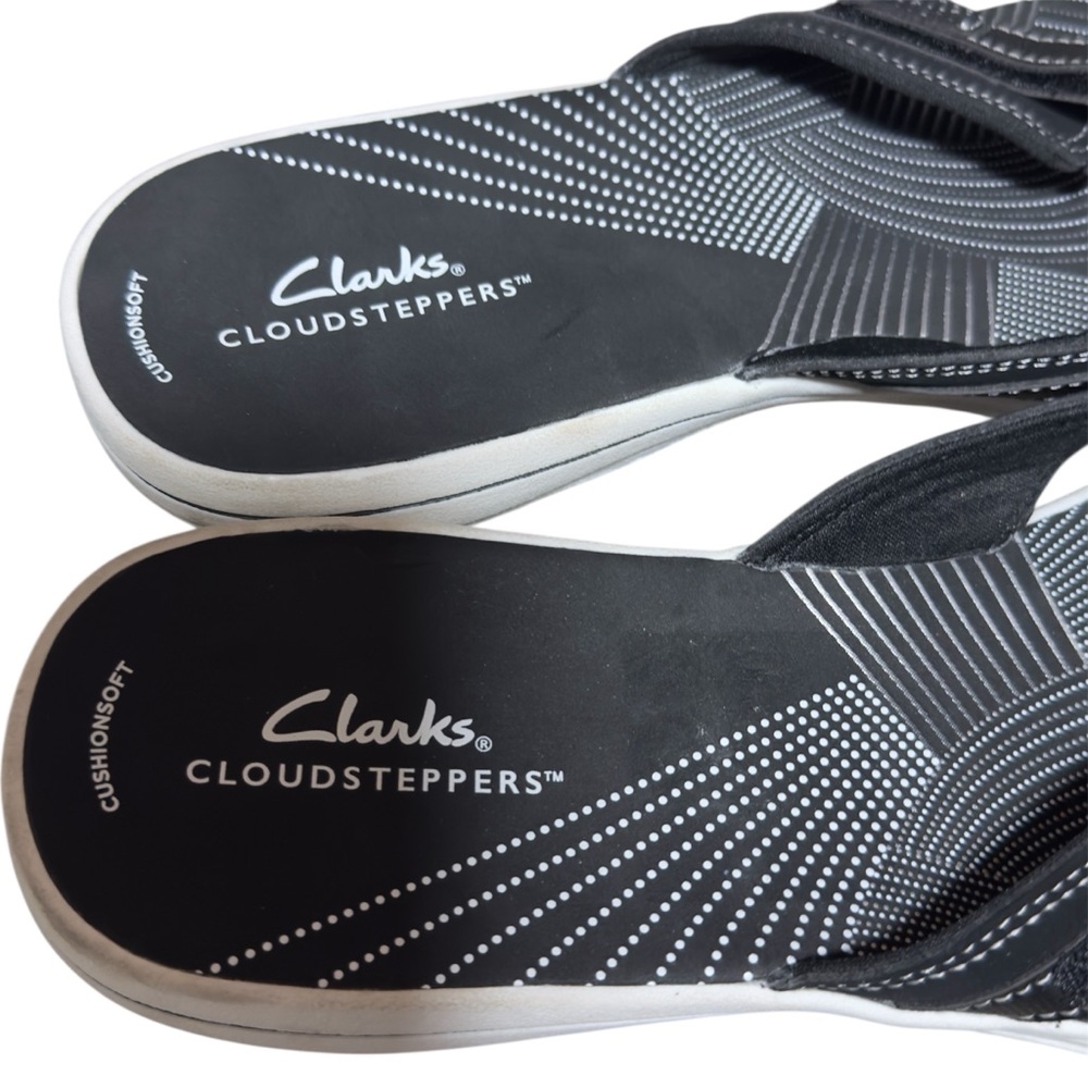 Clarks Black and White Women’s Flip-Flops
Breeze Sea flip-flop Sz 12 New no box - Picture 3 of 5